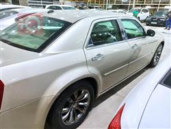 کرایسلەر 300